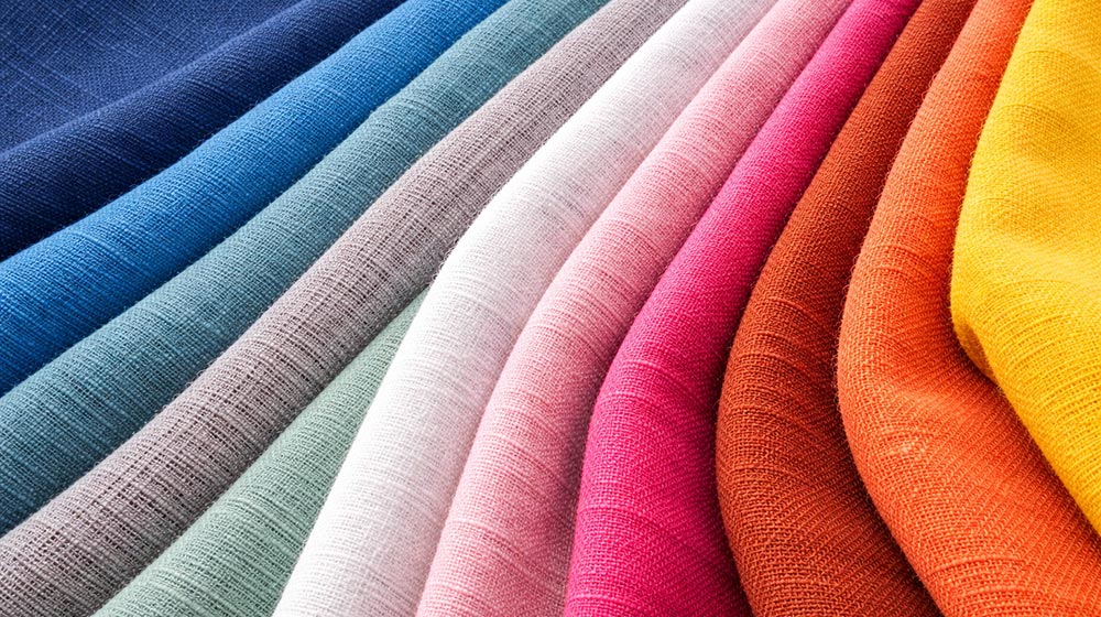 Colorful woven fabrics for apparel production, ideal for shirts, dresses and outerwear